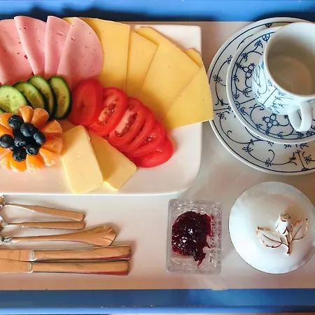 Nickel Haus * イデンコーベン