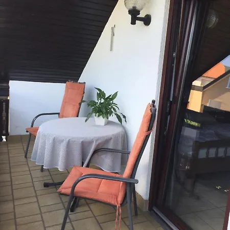 Apartment Nickel Haus Edenkoben