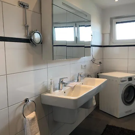 Nickel Haus Apartment